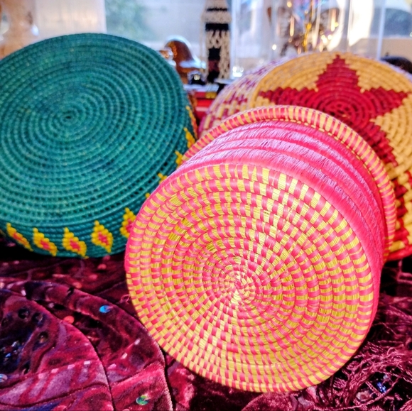 Vintage Bohemian Hand Woven Bright Ener Set Three Basket & Bowls Lids Mint - Picture 5 of 15